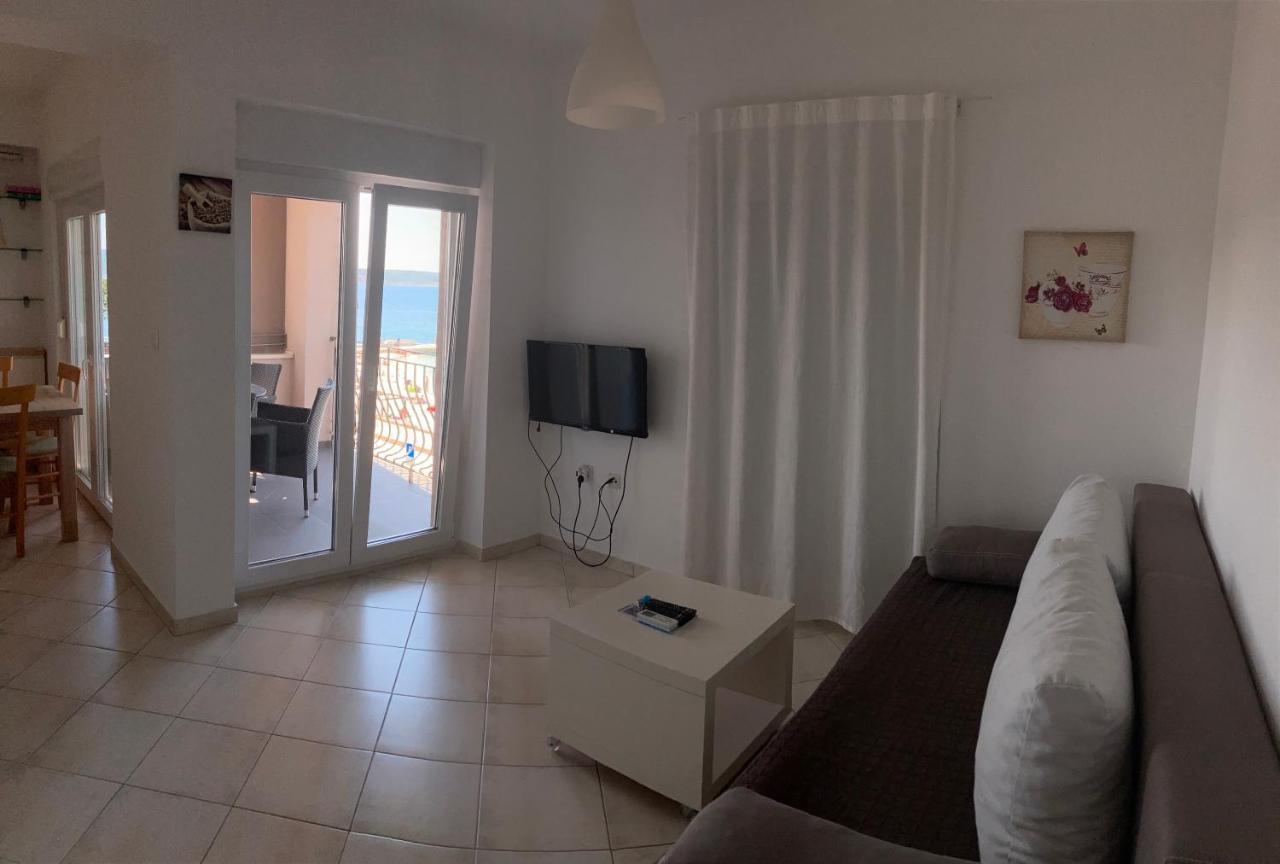 Apartmani Plaza Selce Eksteriør bilde